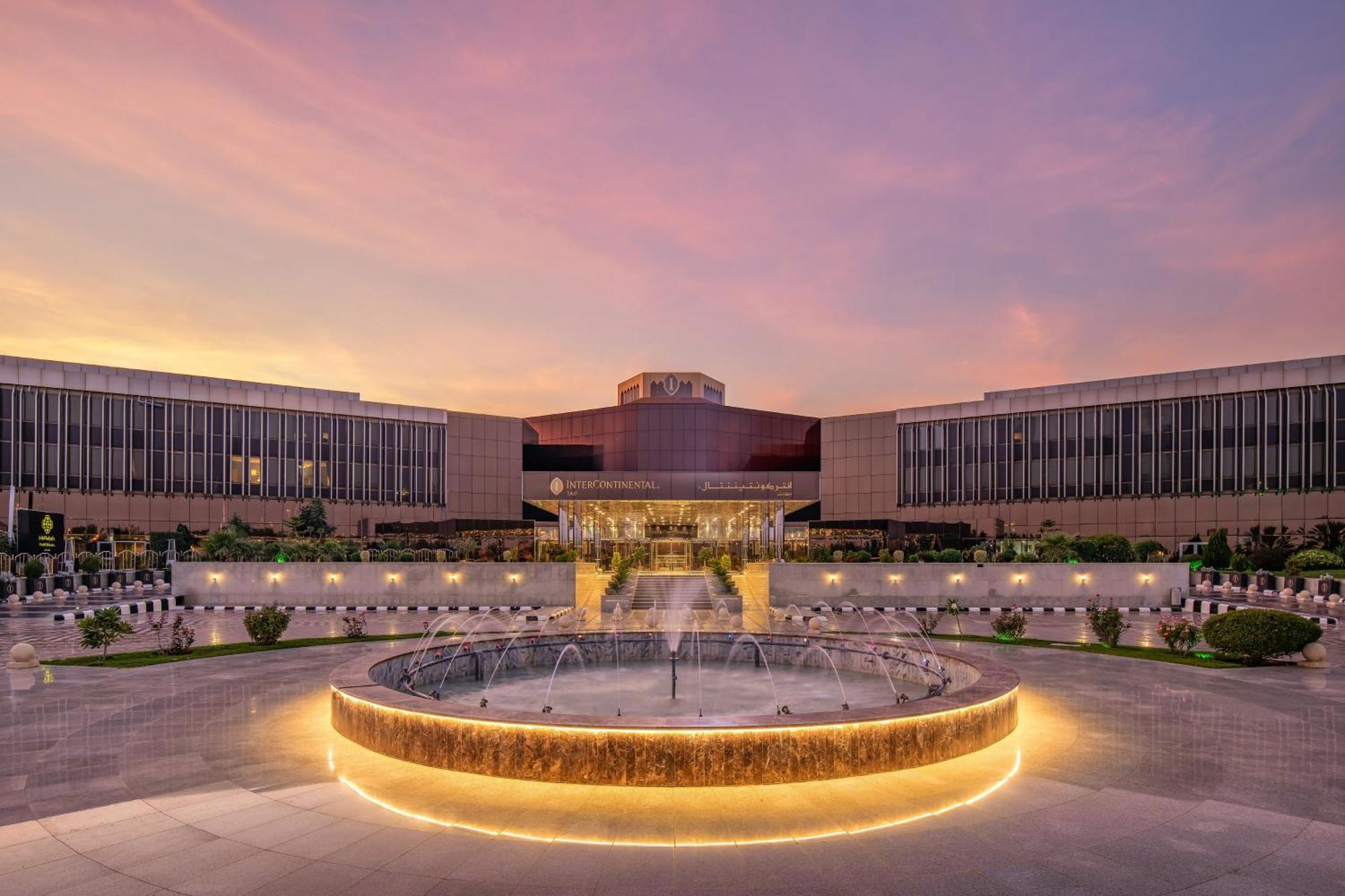 Intercontinental Taif By Ihg Hotel Екстериор снимка